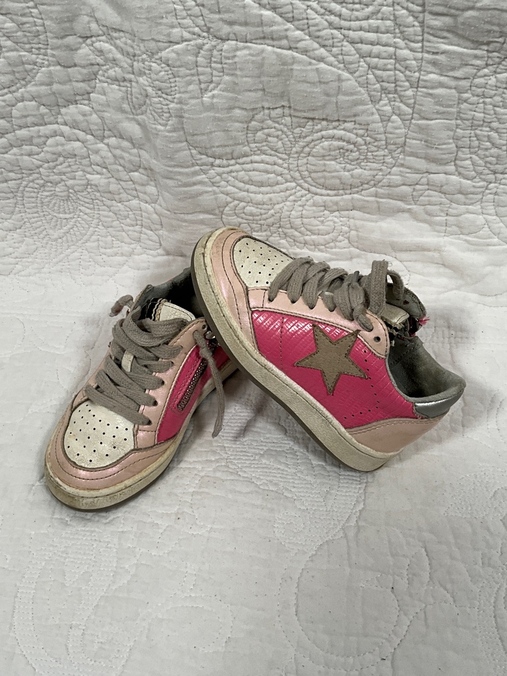 Kids Pink Star Detail Casual Sneakers